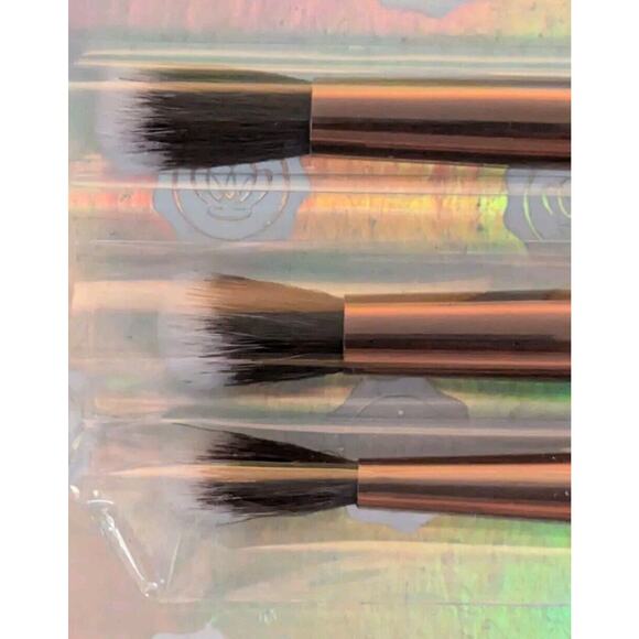 Bundle of 1 Kab Cosmetics Eyeshadow Palettes 1 Luxie Eye Blender Brush Trio Pack - Picture 10 of 11